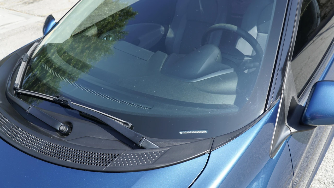 2011 Honda CR-Z - Image 27 of 31