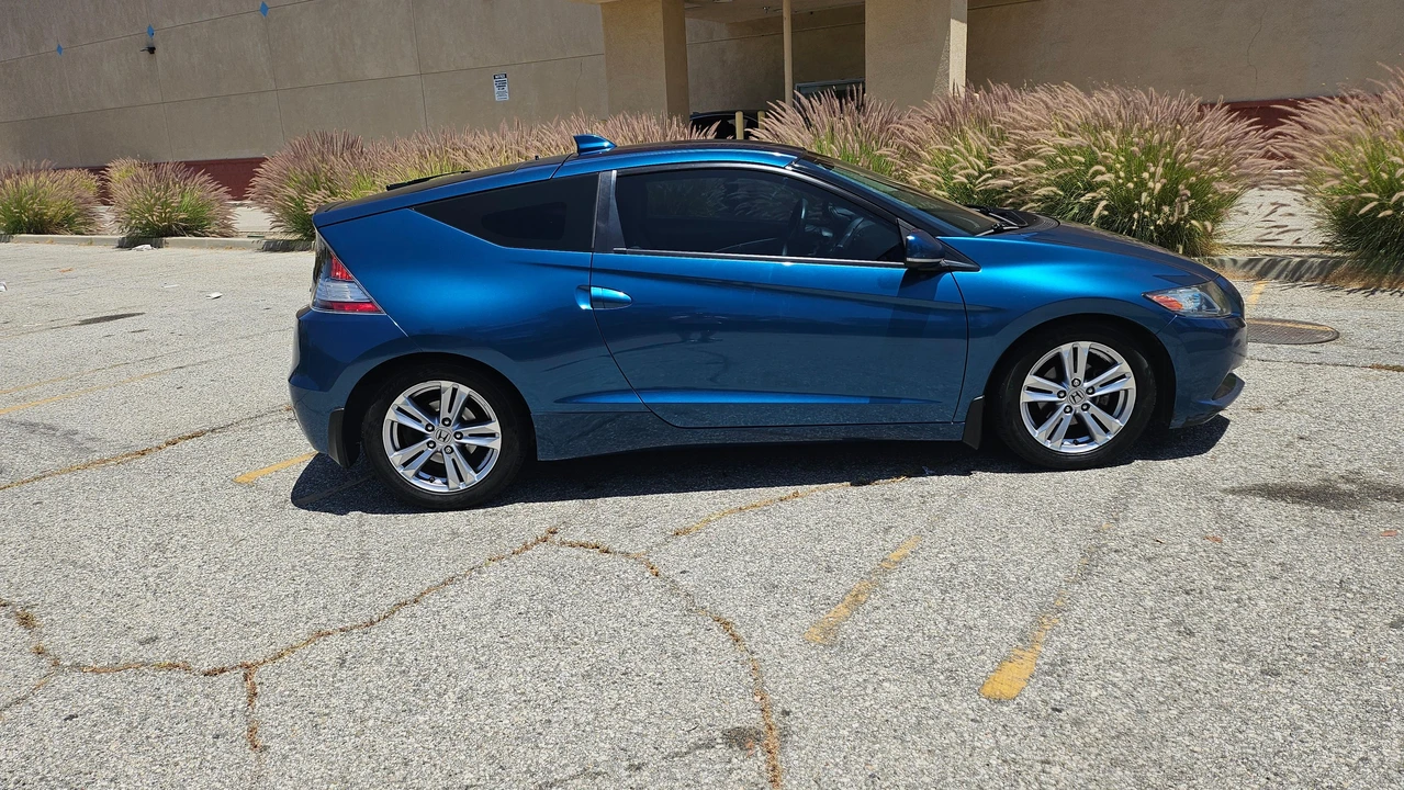 2011 Honda CR-Z - Image 16 of 31