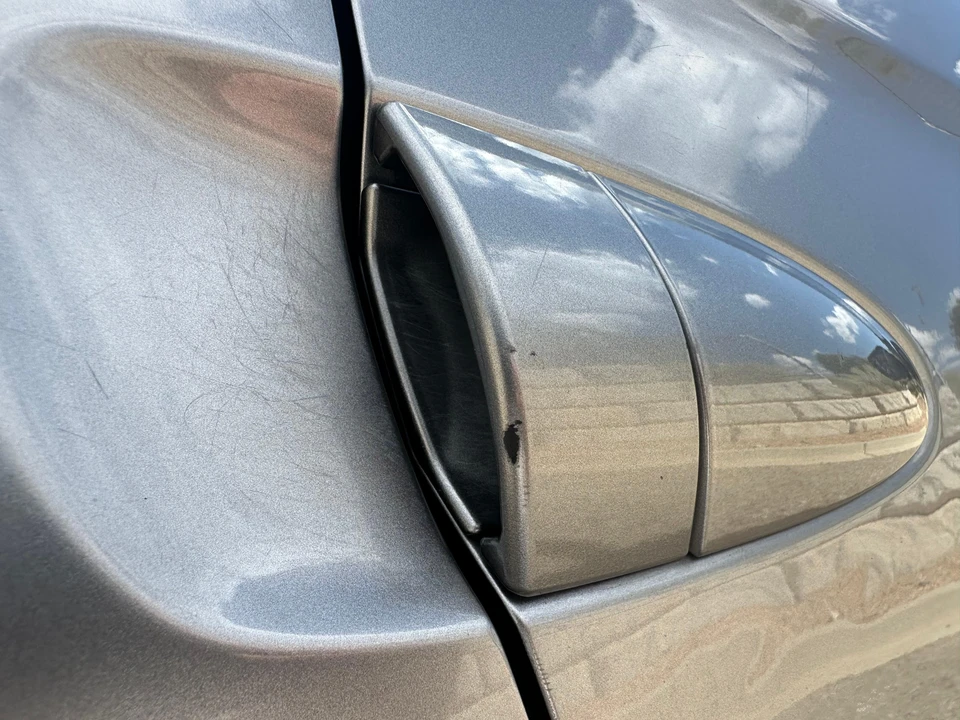 2011 Honda CR-Z - Image 16 of 31