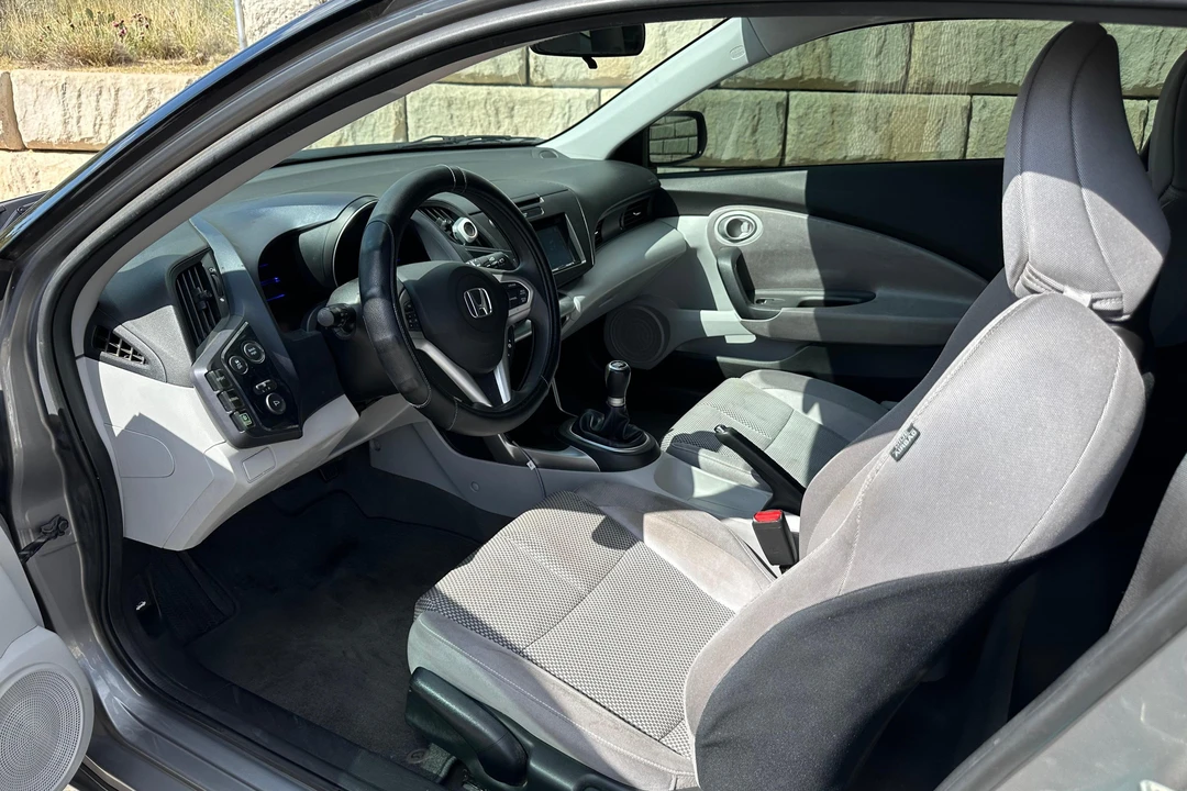 2011 Honda CR-Z - Image 27 of 31