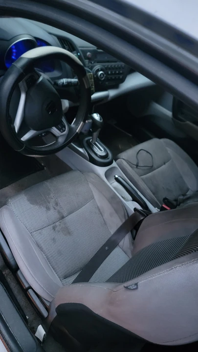 2011 Honda CR-Z - Image 7 of 11