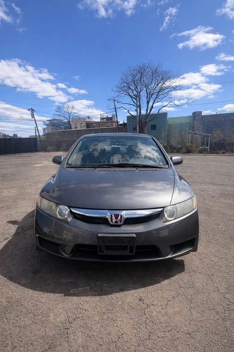 2011 Honda Civic 8th Gen - Image 4 of 5