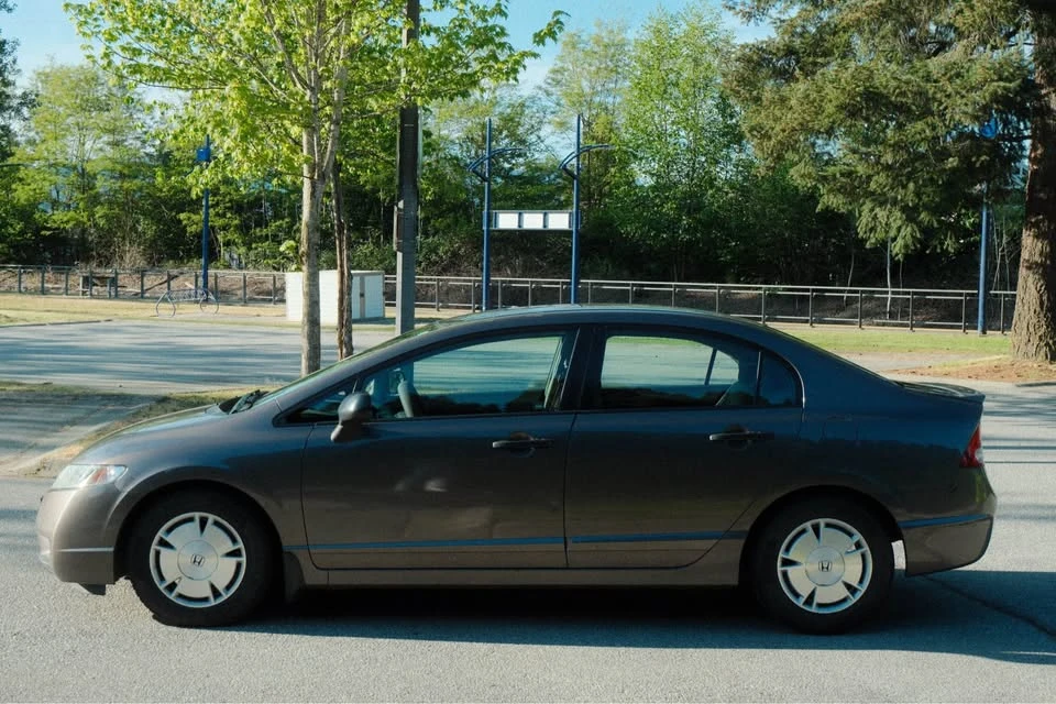 2011 Honda Civic 8th Gen - Image 4 of 10