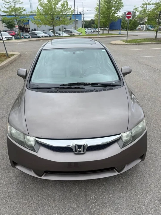 2011 Honda Civic 8th Gen - Image 9 of 15