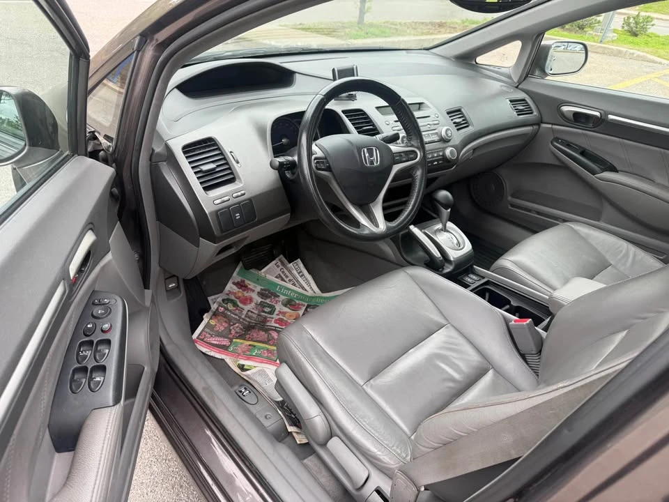 2011 Honda Civic 8th Gen - Image 10 of 15