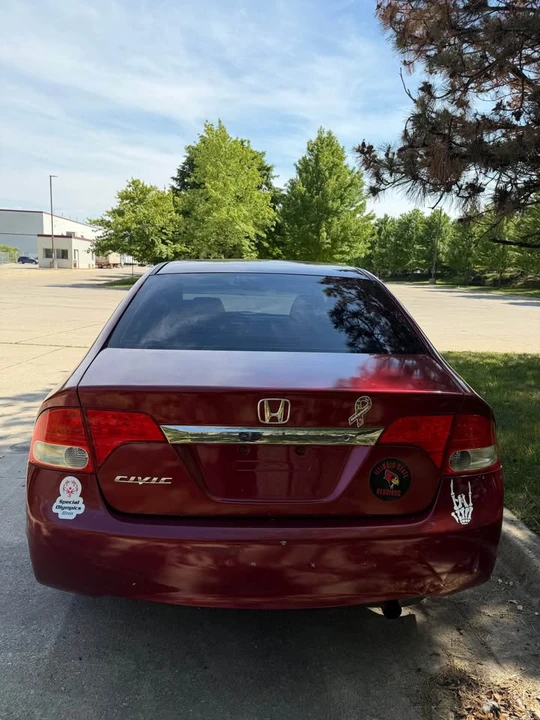 2011 Honda Civic 8th Gen - Image 4 of 14