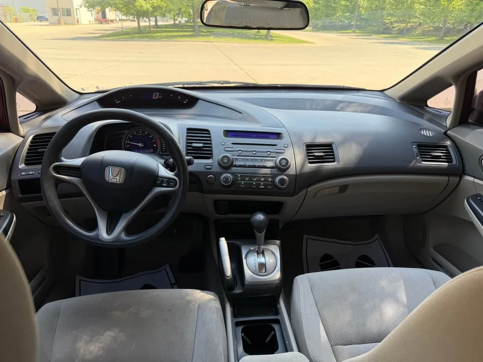 2011 Honda Civic 8th Gen - Image 9 of 14