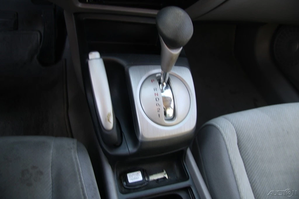 2011 Honda Civic 8th Gen - Image 16 of 21
