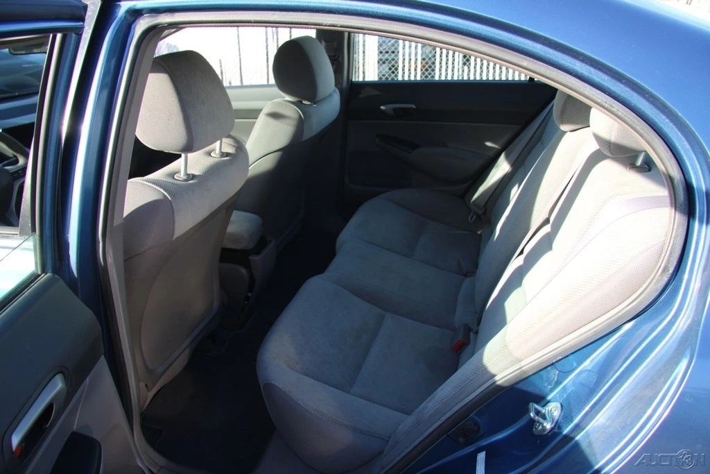 2011 Honda Civic 8th Gen - Image 18 of 21