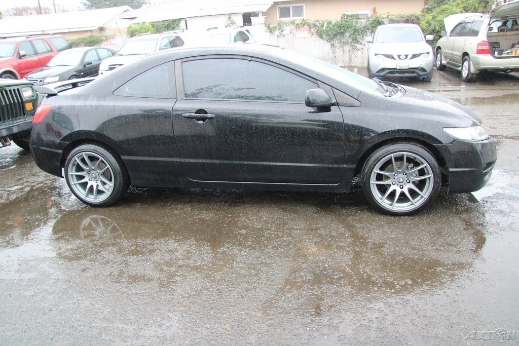 2011 Honda Civic 8th Gen - Image 7 of 21