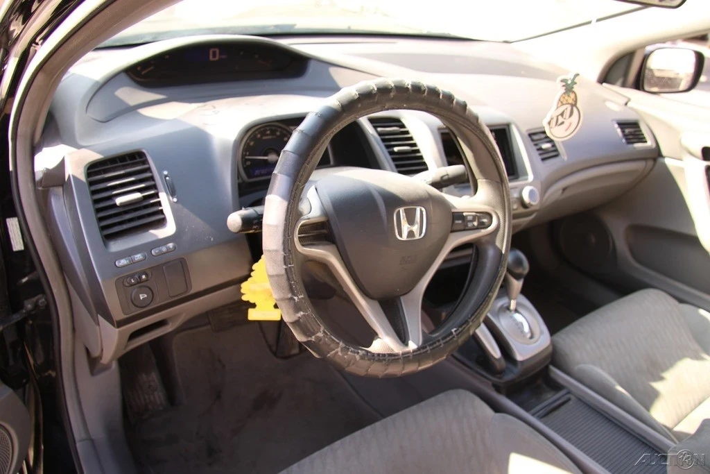 2011 Honda Civic 8th Gen - Image 13 of 21