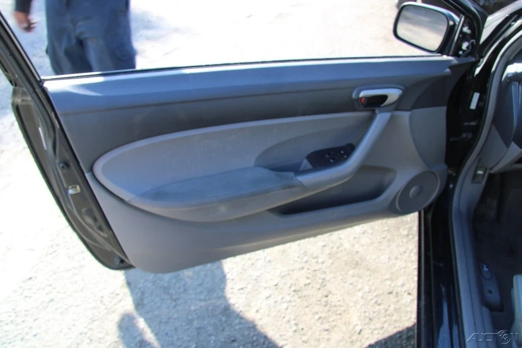 2011 Honda Civic 8th Gen - Image 11 of 21