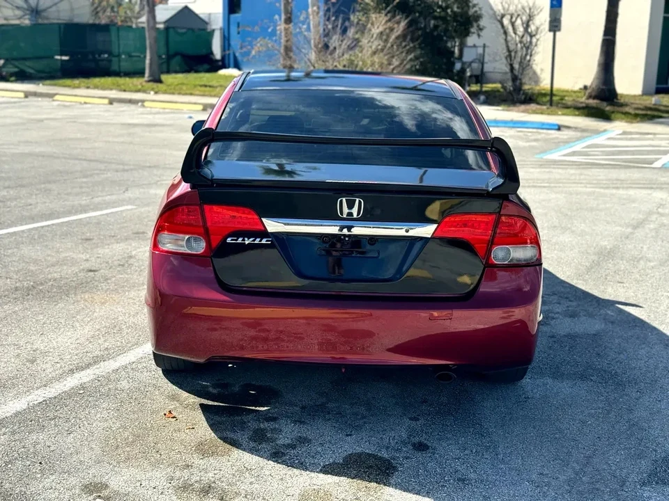 2011 Honda Civic 8th Gen - Image 7 of 16