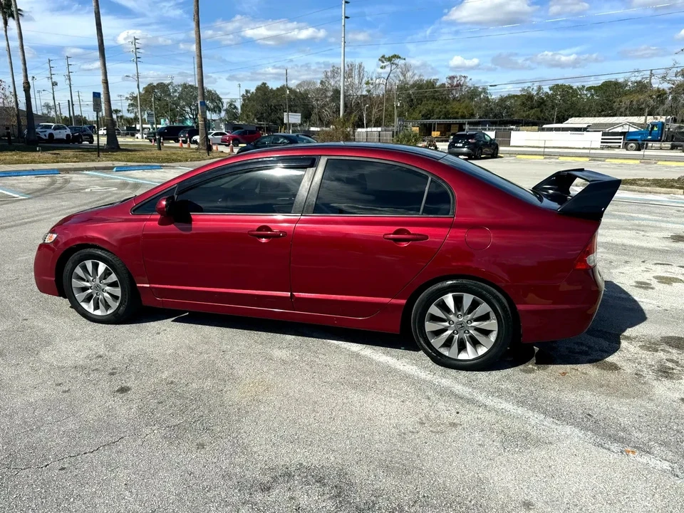 2011 Honda Civic 8th Gen - Image 6 of 16