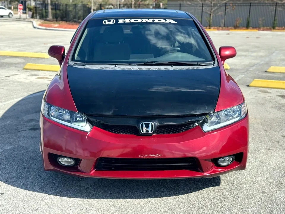 2011 Honda Civic 8th Gen - Image 2 of 16