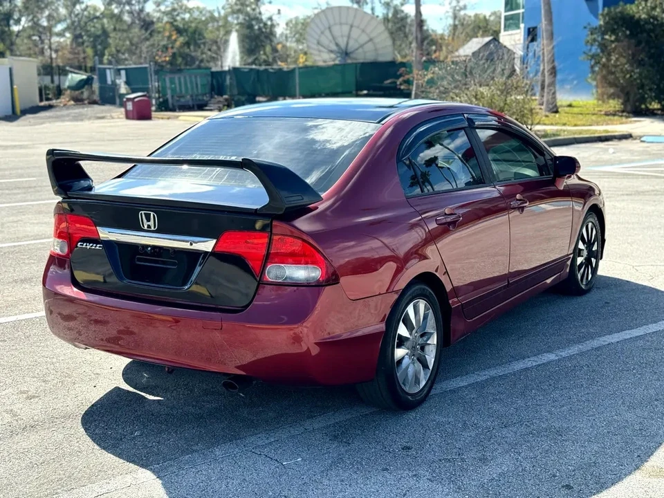 2011 Honda Civic 8th Gen - Image 9 of 16