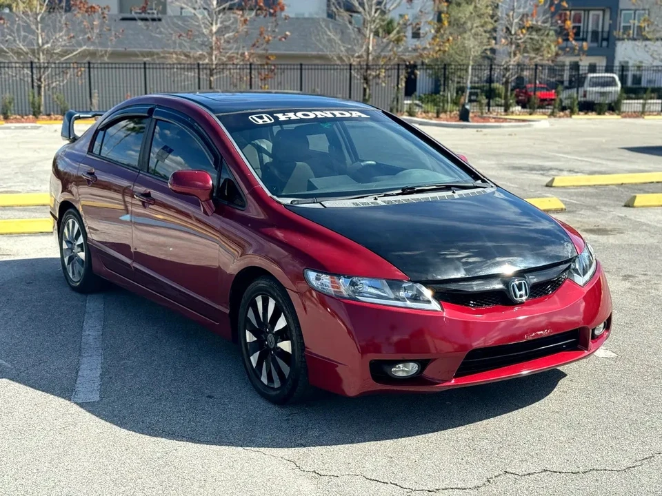 2011 Honda Civic 8th Gen - Image 3 of 16