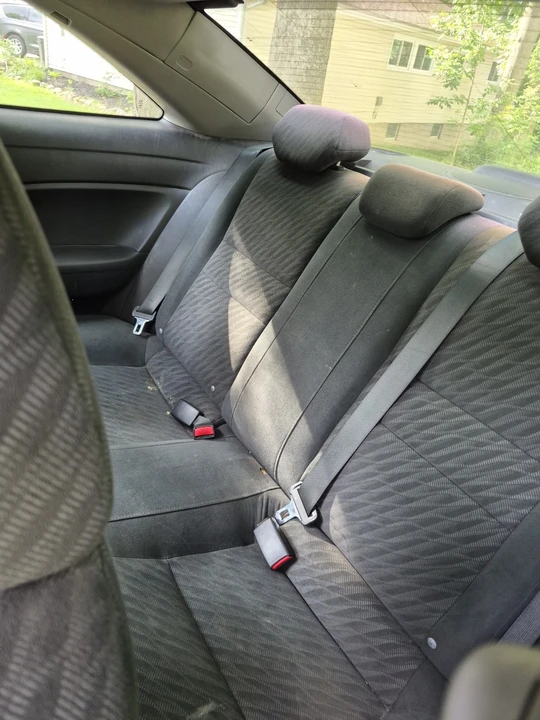2011 Honda Civic 8th Gen - Image 8 of 10
