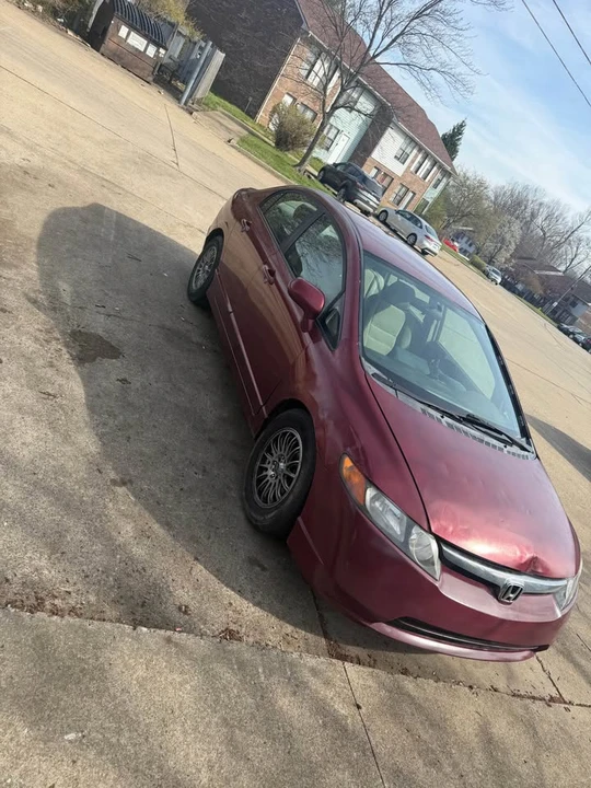 2011 Honda Civic 8th Gen - Image 4 of 5