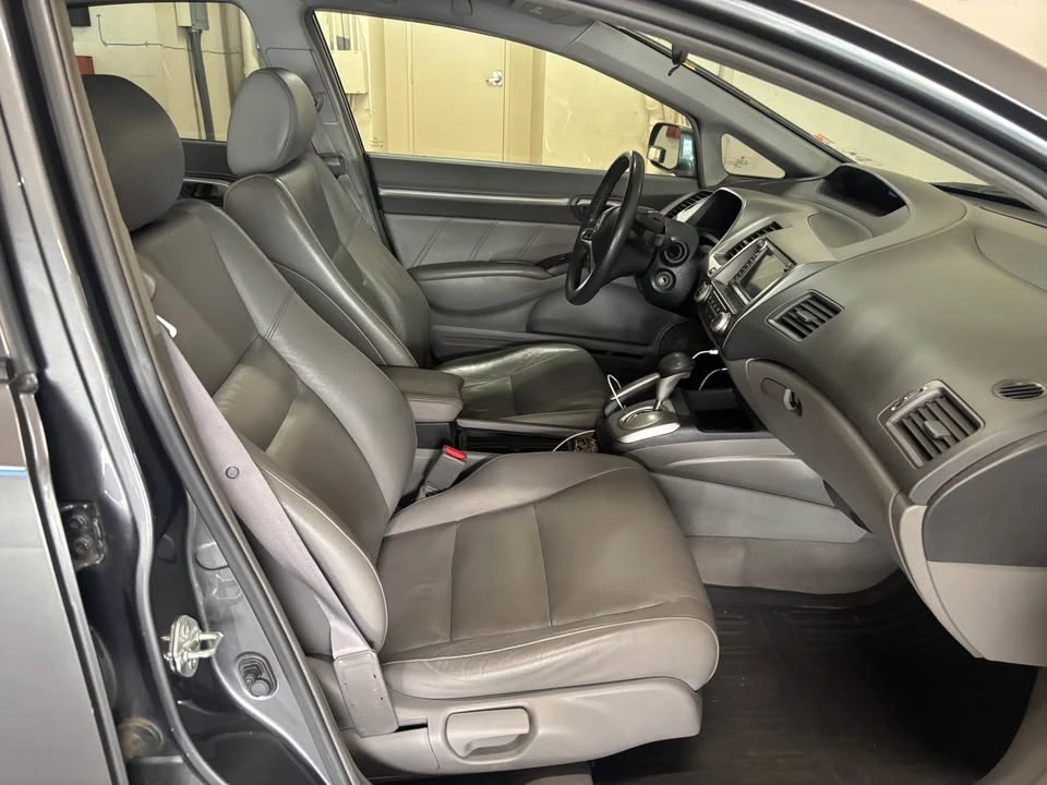 2011 Honda Civic 8th Gen - Image 9 of 10