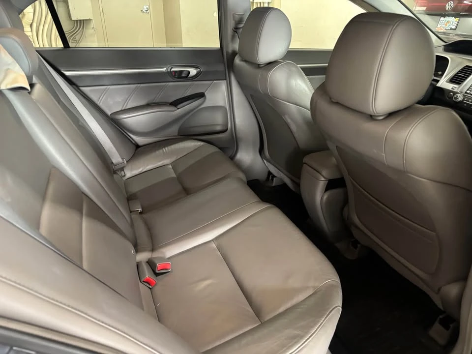 2011 Honda Civic 8th Gen - Image 8 of 10