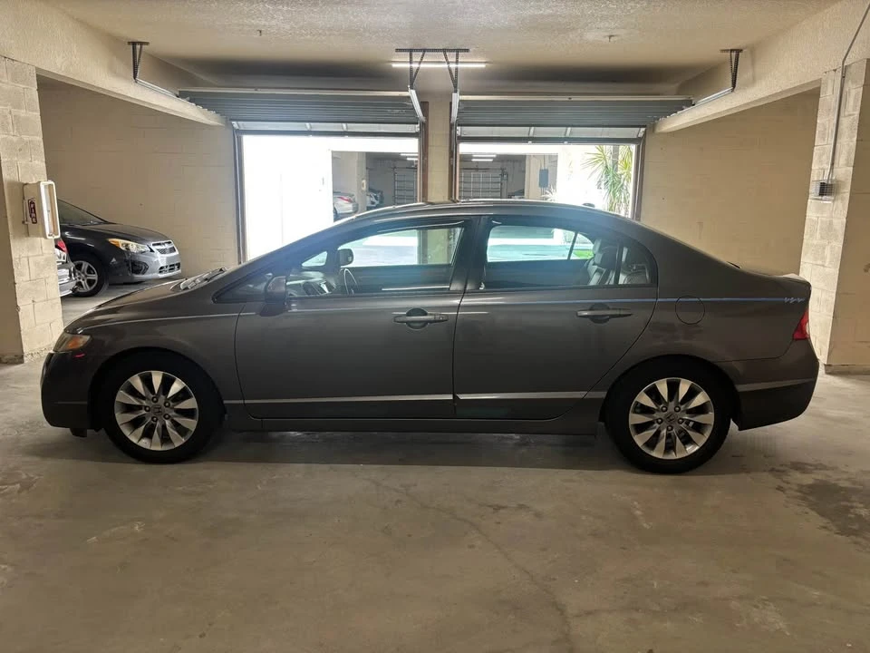 2011 Honda Civic 8th Gen - Image 6 of 10