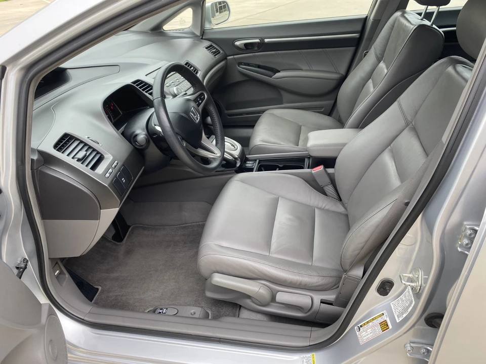 2011 Honda Civic 8th Gen - Image 10 of 31