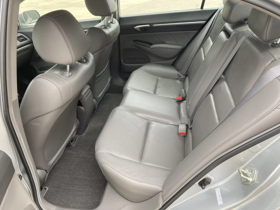 2011 Honda Civic 8th Gen - Image 13 of 31