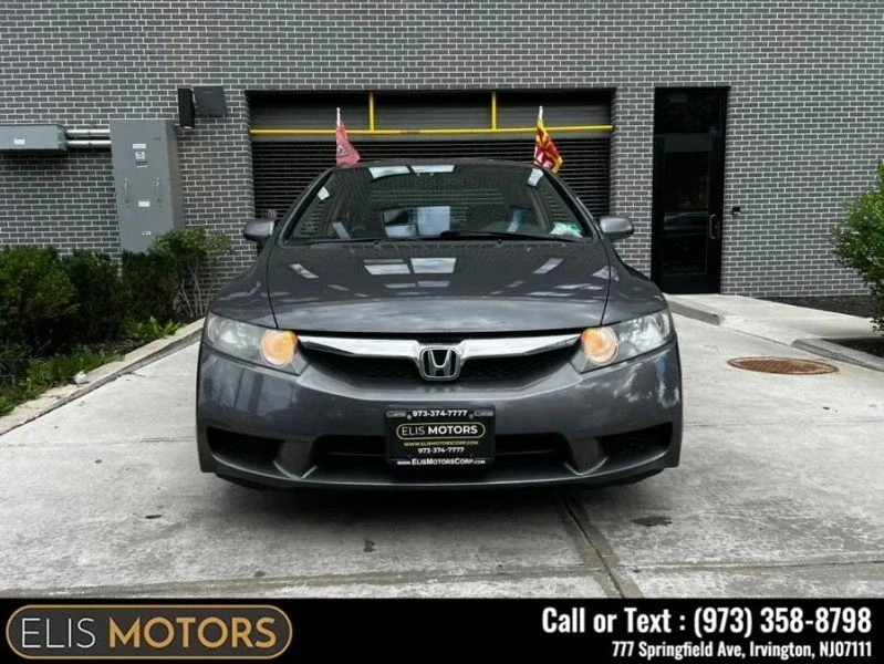 2011 Honda Civic 8th Gen - Image 2 of 12