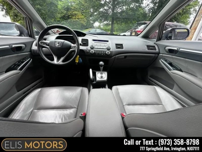 2011 Honda Civic 8th Gen - Image 8 of 12