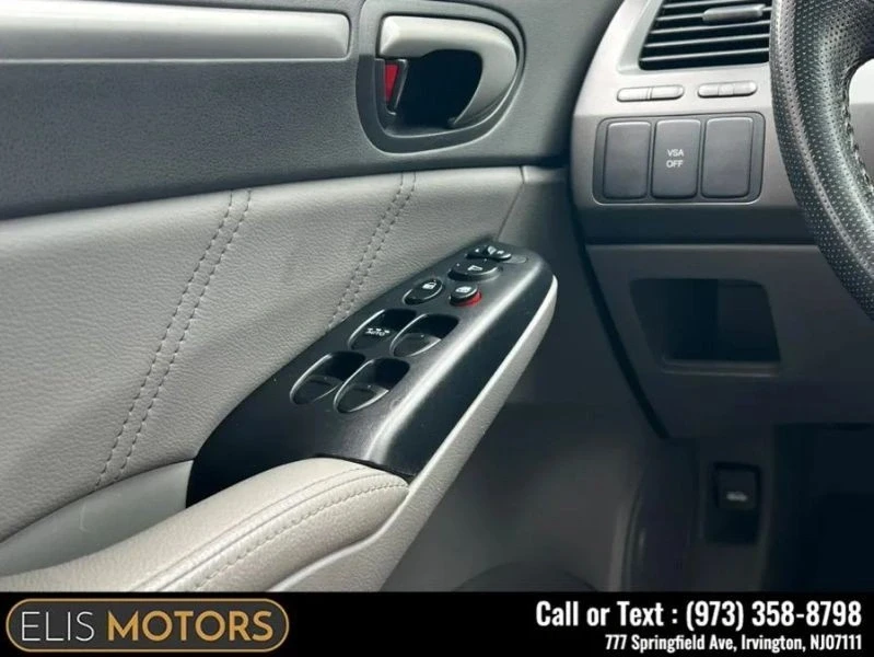 2011 Honda Civic 8th Gen - Image 11 of 12
