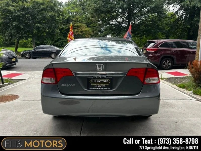 2011 Honda Civic 8th Gen - Image 5 of 12