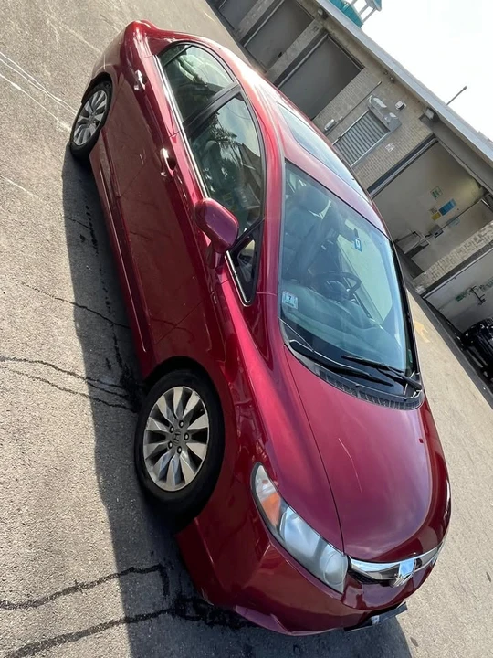 2011 Honda Civic 8th Gen - Image 5 of 10