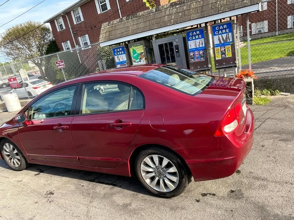 2011 Honda Civic 8th Gen - Image 4 of 10