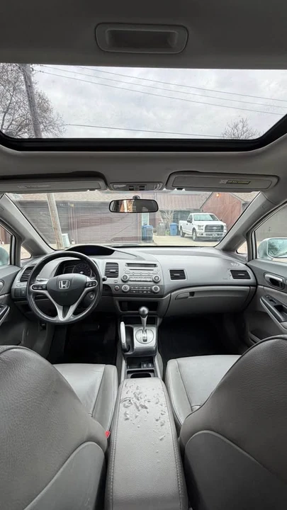2011 Honda Civic 8th Gen - Image 12 of 17