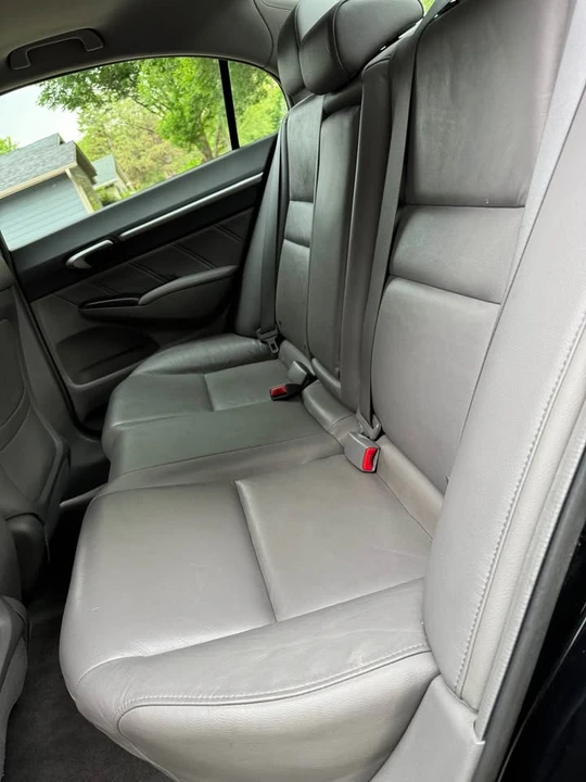 2011 Honda Civic 8th Gen - Image 6 of 9