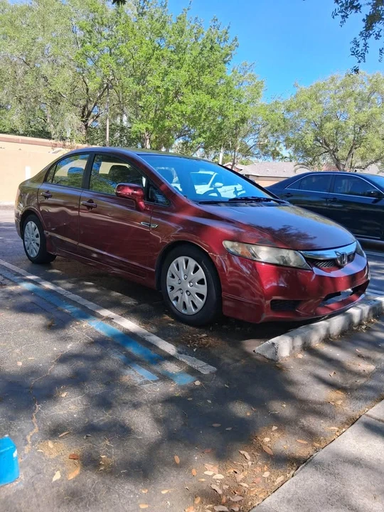 2011 Honda Civic 8th Gen - Image 3 of 6