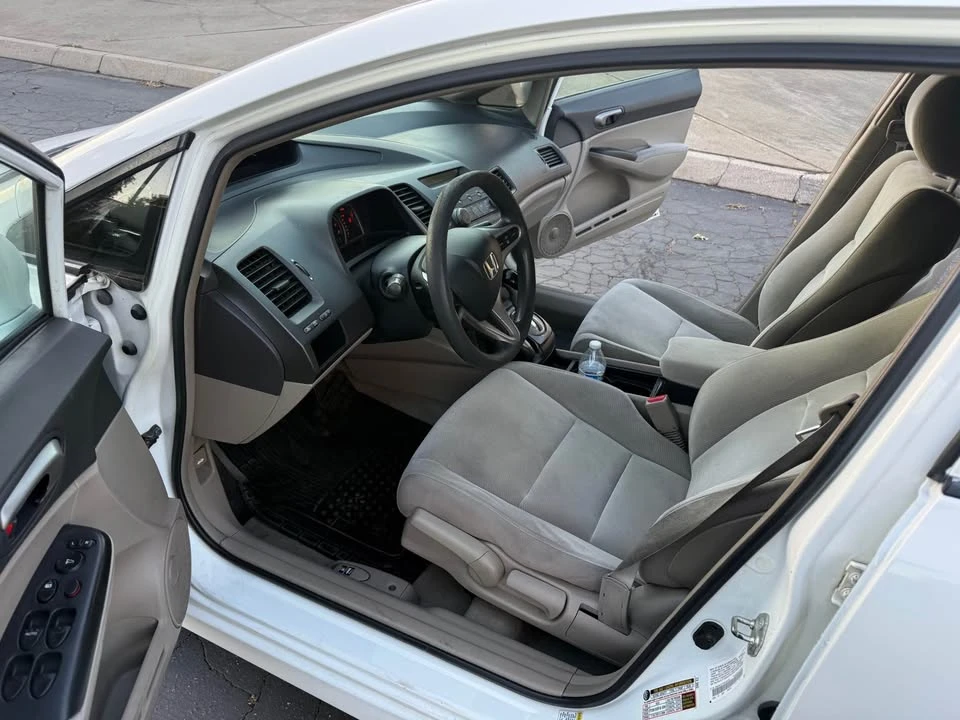 2011 Honda Civic 8th Gen - Image 10 of 13