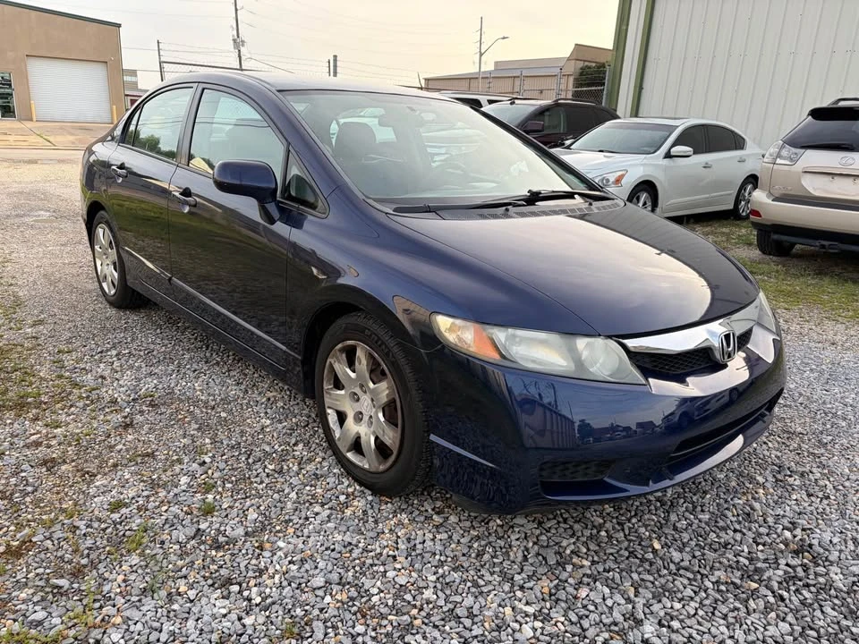 2011 Honda Civic - Image 8 of 14