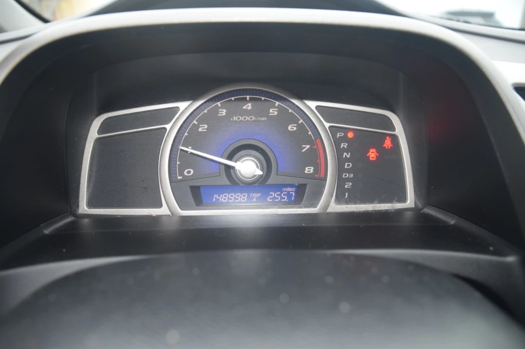 2011 Honda Civic 8th Gen - Image 11 of 17