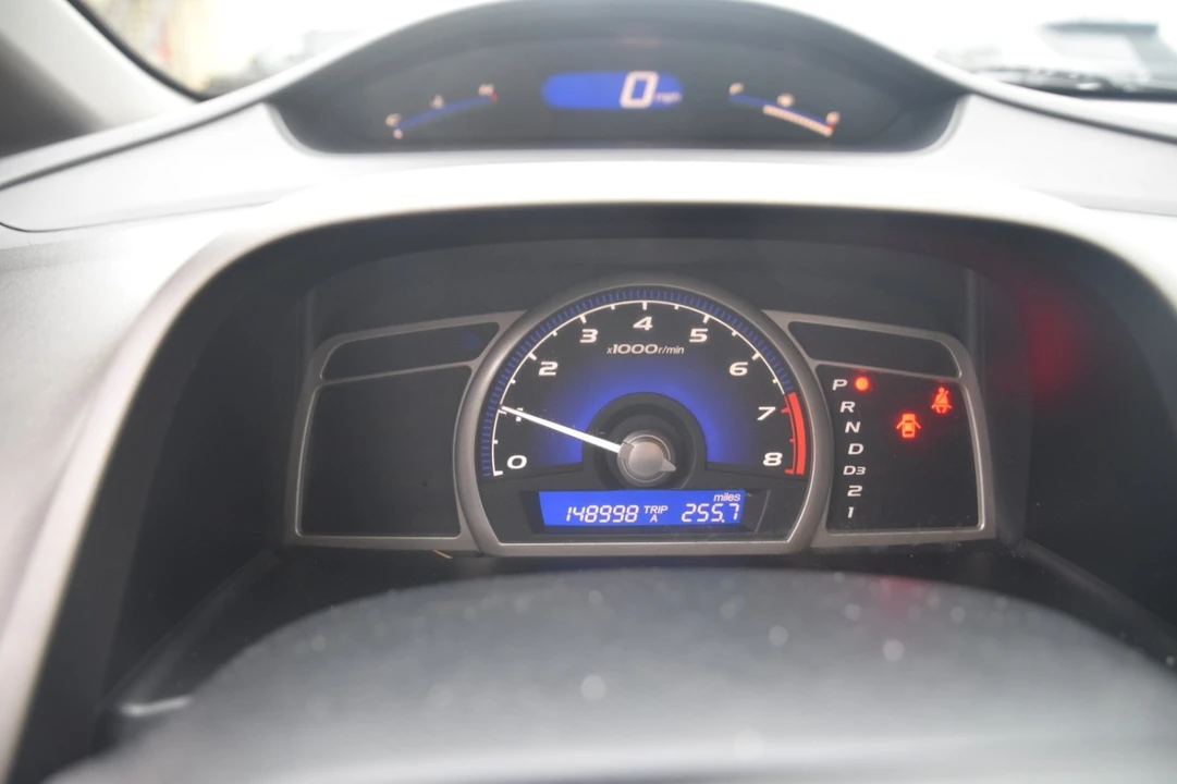 2011 Honda Civic 8th Gen - Image 10 of 17