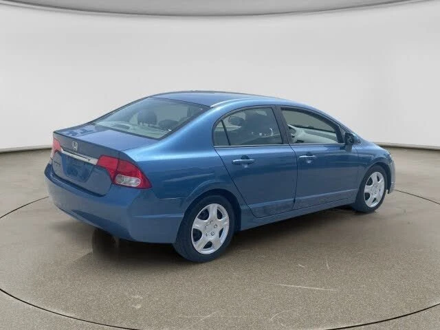 2011 Honda Civic 8th Gen - Image 5 of 18