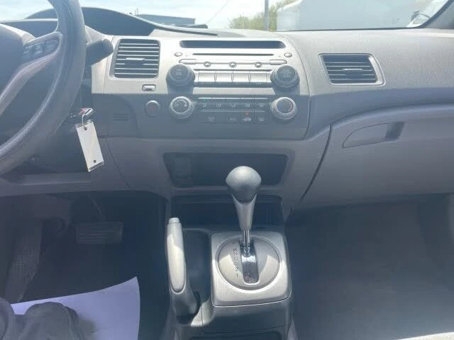 2011 Honda Civic 8th Gen - Image 15 of 18