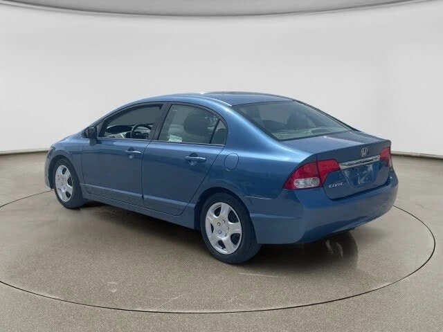 2011 Honda Civic 8th Gen - Image 3 of 18