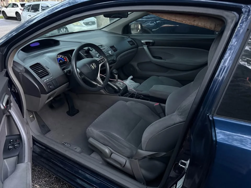 2011 Honda Civic 8th Gen - Image 6 of 8