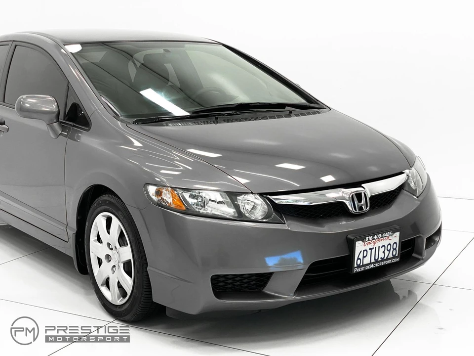 2011 Honda Civic 8th Gen - Image 9 of 31
