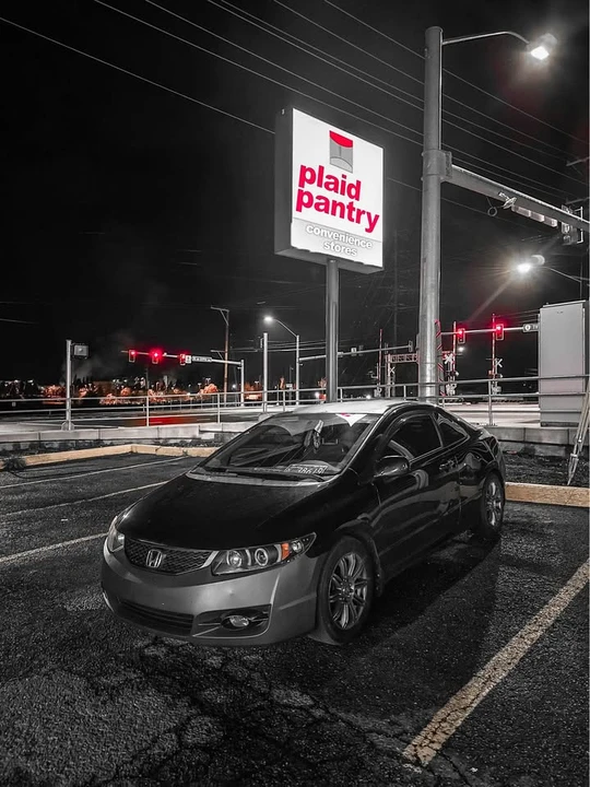 2011 Honda Civic 8th Gen - Image 2 of 7