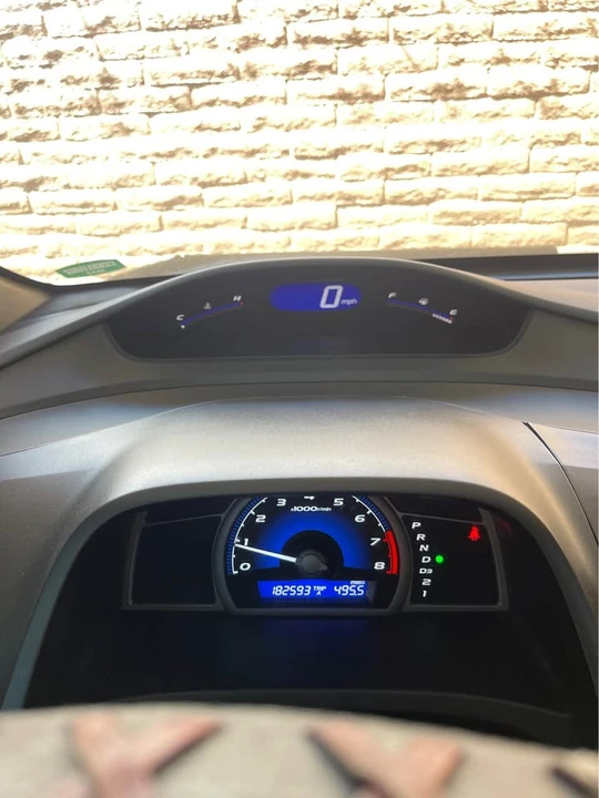 2011 Honda Civic 8th Gen - Image 5 of 7