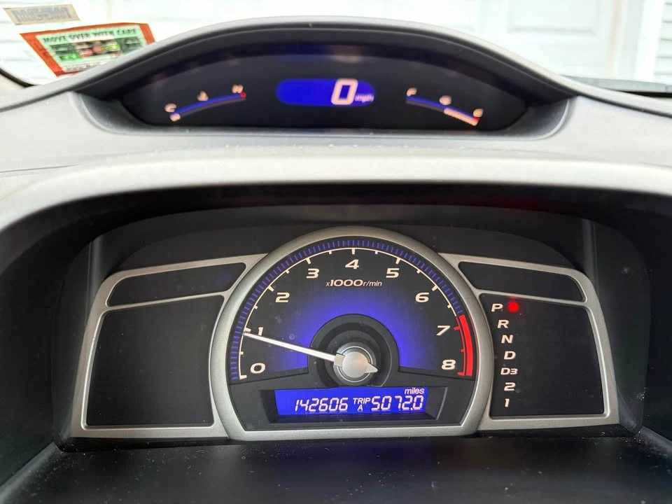 2011 Honda Civic 8th Gen - Image 9 of 10