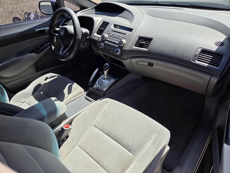 2011 Honda Civic 8th Gen - Image 9 of 10